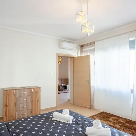 Railway Area Center 4p Apartment *